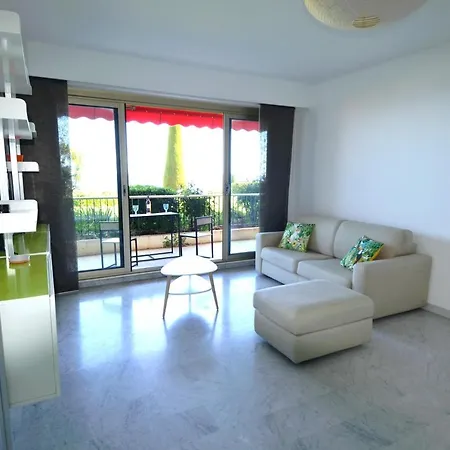 Exceptionnel Studio Vue Hauteurs De Апартаменты *
